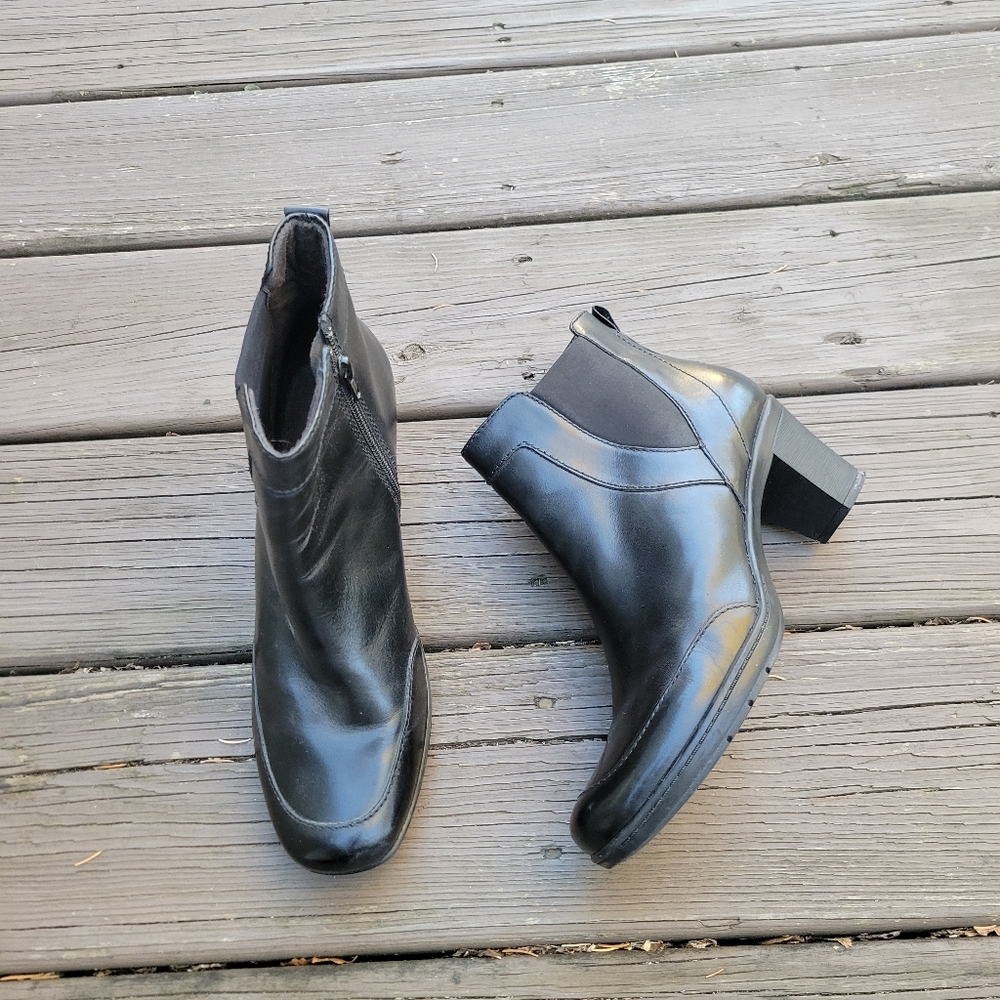 Clarks Bendables Black Leather Chunky Heel Side Zip Ankle Boots Booties